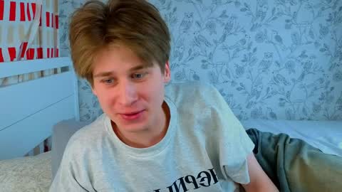 Nenedent online show from April 10, 11:42 pm