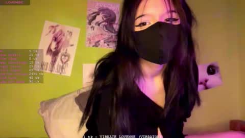 Snapshot of shikott chatting on February 10, 11:53 pm Shiko online show from February 10, 11:53 pm