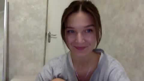 Jesica online show from October 26, 9:10 pm