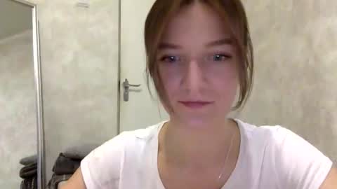 Jesica online show from November 11, 8:42 pm