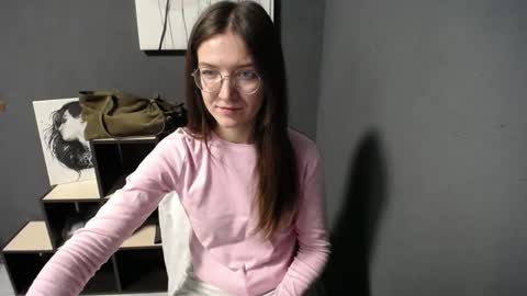 Jesica online show from April 7, 6:58 am