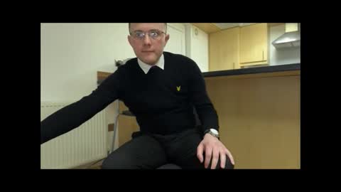 shinjisan0 online show from December 7, 7:10 pm