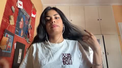 Karin online show from April 8, 10:59 am