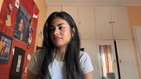 Karin online show from April 14, 9:26 am