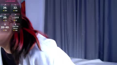 Naomi online show from April 15, 1:45 am