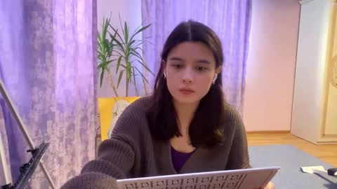 Marie online show from January 19, 12:09 pm