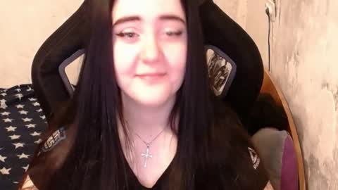 Snapshot of show_for_you chatting on January 20, 10:40 am show_for_you online show from January 20, 10:40 am