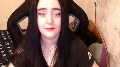 Snapshot of show_for_you chatting on January 20, 2:03 pm show_for_you online show from January 20, 2:03 pm