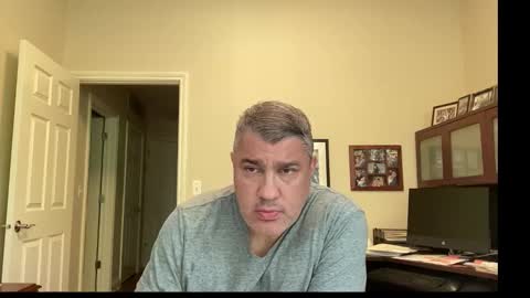 Chicago Guy online show from October 19, 10:10 pm