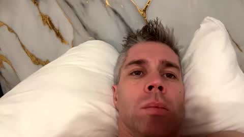 Snapshot of shreddylong chatting on November 19, 1:27 am shreddylong online show from November 19, 1:27 am