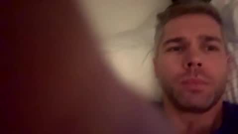 Snapshot of shreddylong chatting on November 22, 5:45 pm shreddylong online show from November 22, 5:45 pm