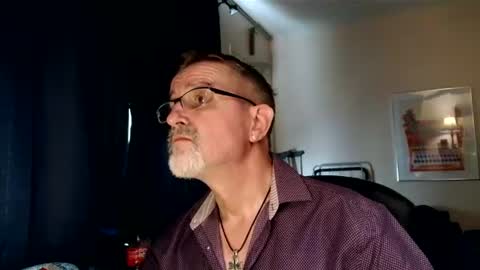 shrewtamer online show from July 11, 1:08 am