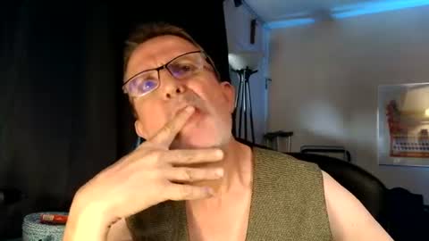 shrewtamer online show from July 12, 10:12 pm