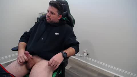 Snapshot of shroomhead5 chatting on January 24, 9:37 pm shroom online show from January 24, 9:37 pm