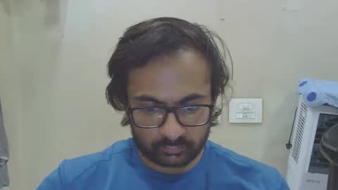 shubhamkhandelwal123 online show from April 4, 9:07 am