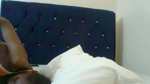 Snapshot of shugar7260 chatting on September 20, 7:42 am shugar7260 online show from September 20, 7:42 am