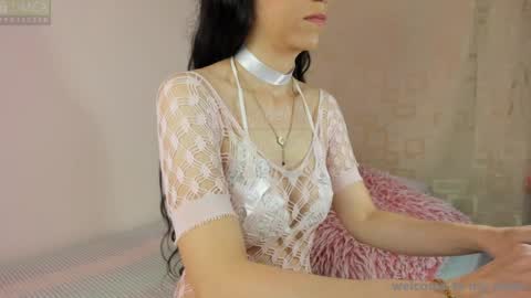 Angel  online show from April 9, 1:05 pm