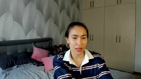 Mika online show from September 9, 8:03 am