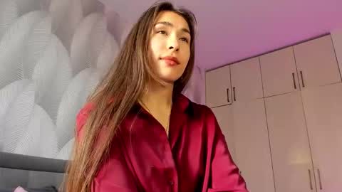 Mika online show from September 27, 1:32 am