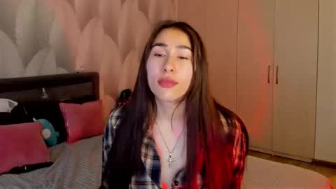 Mika online show from December 2, 3:12 am