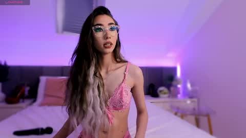 shy_eveline online show from April 14, 4:24 pm