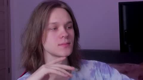 Mark online show from September 17, 12:29 pm