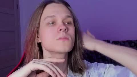 Mark online show from October 14, 11:11 am