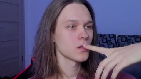 Mark online show from October 22, 12:16 pm