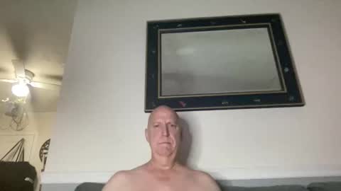 shy_one_cam online show from December 14, 11:48 am