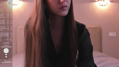 Melanie online show from October 11, 8:35 am