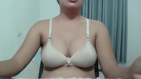 shy_thea online show from November 27, 3:14 pm