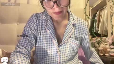 Angeline 3  independent come here when am horny... online show from September 27, 5:01 am