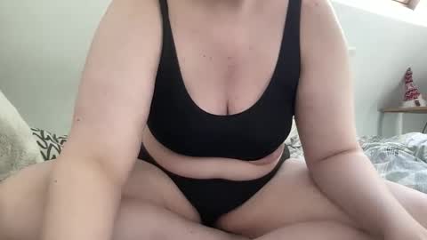 shybaby909 online show from March 15, 11:05 am