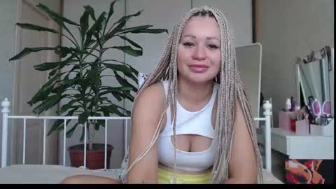 Snapshot of shyevaa chatting on July 14, 4:28 am Eva online show from July 14, 4:28 am