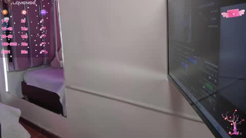 shygoddess_69 online show from October 5, 8:51 pm