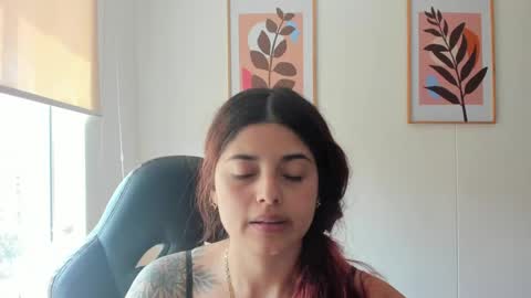 shylittlebunny online show from April 18, 3:49 pm