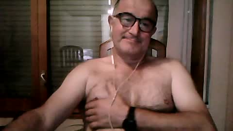 Snapshot of shymmy10 chatting on June 13, 2:53 am shymmy10 online show from June 13, 2:53 am