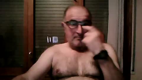 Snapshot of shymmy10 chatting on June 27, 2:27 am shymmy10 online show from June 27, 2:27 am