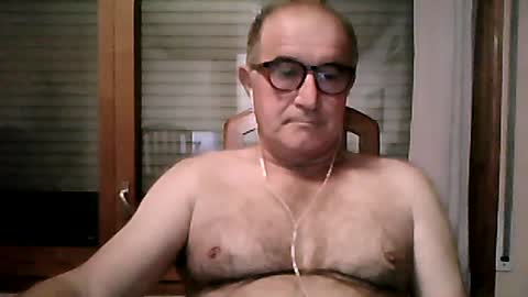 Snapshot of shymmy10 chatting on July 12, 3:19 am shymmy10 online show from July 12, 3:19 am