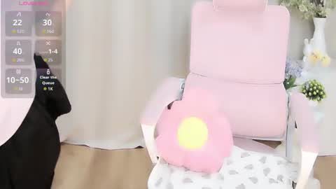 nana online show from June 9, 1:06 am
