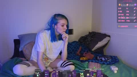 Hippie online show from April 13, 2:17 am