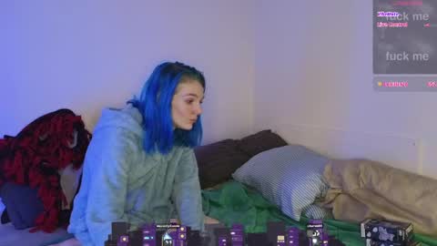 Hippie online show from April 13, 4:45 pm