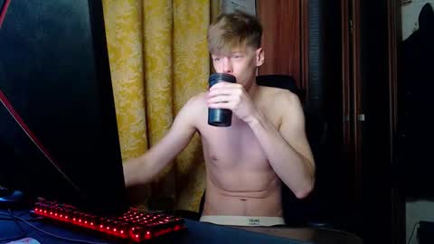 Tom and Betty online show from January 12, 4:18 am