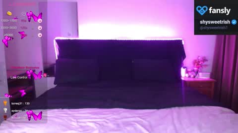 Snapshot of shysweetrish chatting on October 9, 11:58 pm shysweetrish online show from October 9, 11:58 pm