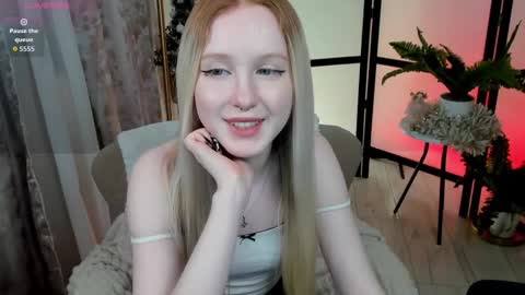 Sia online show from December 14, 5:40 pm