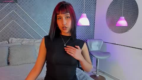 Sia online show from November 12, 7:35 pm