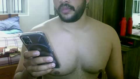 Snapshot of sidh7012 chatting on October 6, 12:02 pm sidh sree online show from October 6, 12:02 pm