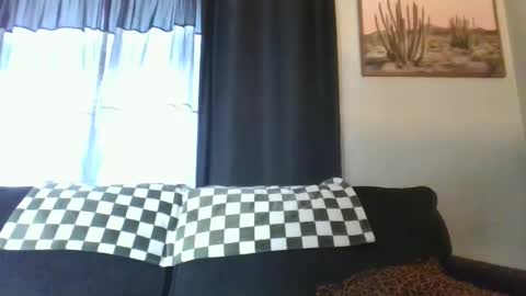 Snapshot of sidneyraee chatting on December 1, 4:29 pm Mrs. St. Patrickk online show from December 1, 4:29 pm