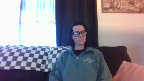 Snapshot of sidneyraee chatting on December 7, 7:10 pm Mrs. St. Patrickk online show from December 7, 7:10 pm