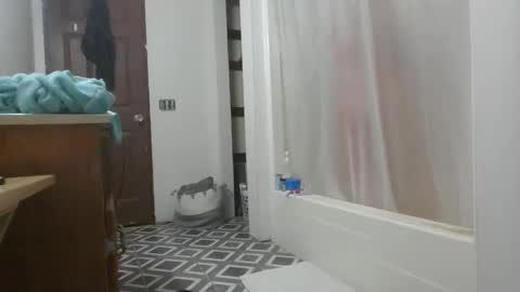 Snapshot of sidneyraee chatting on October 10, 12:26 pm Mrs. St. Patrickk online show from October 10, 12:26 pm